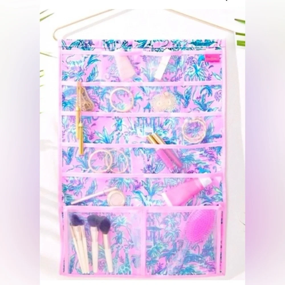 Lilly Pulitzer Tropical Pink Hanging Jewelry or makeup 💄 Organizer New Condition